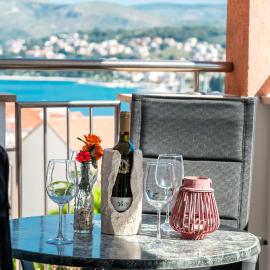Apartman Moje, hotel i Okrug Gornji