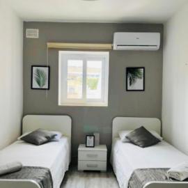 Cozy room with two single bed in near by Eslöv station, hotel i Eslöv