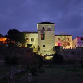 Casa de Dona Concha Apartments Ugijar，Ugíjar的飯店