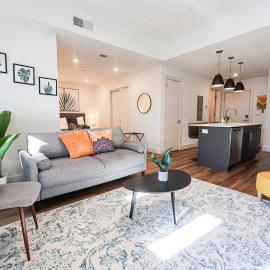 1BR Apt in Brewerytown Gym Balcony WD