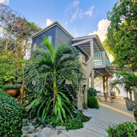 Lowena Cottage, khách sạn ở Tortola