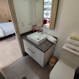 Cosmopolitan suit 51, hotel i Huamboya