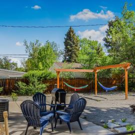 Peaceful retreat in quite neighborhood: Denver şehrinde bir otel