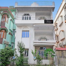 Capital O New All In One Near City Centre Salt Lake, hotel in Calcutta