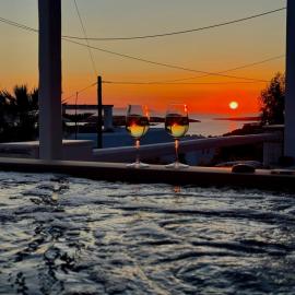 La vie est belle 3 luxury apartment BBQ jacuzzi&view, viešbutis mieste Pounda