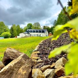 Paseky Wellness Apartments Resort - bazén, sauna, vířivka、ノヴェー・ムニェスト・ナ・モラヴィエのホテル