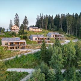 Brandlalm Chalets โรงแรมในGundisch