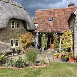 Thatch Cottage B&B