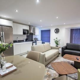2 Bed - The Sandringham Suite by Smart Welcomes