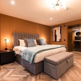 Luxury Georgian Aparthotel by Hauss Ayr - 5mins to Beach, Town Centre!, hotel u gradu 'Ayr'