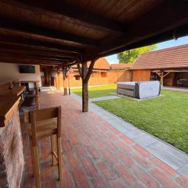 Ruralna kuća za odmor Kablarovo Brdo, hotel u gradu 'Krnjak'