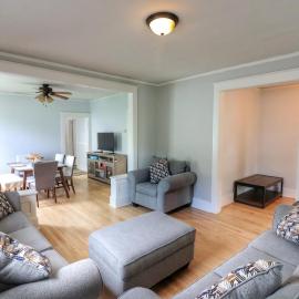 Cozy two bedroom home close to everything, hotell i Amsterdam