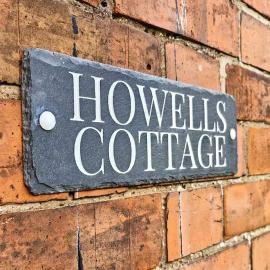 Howells Cottage, hotelli kohteessa Monmouth