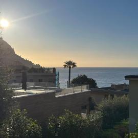 Petite Villa Eze Bord de Mer: Éze şehrinde bir otel