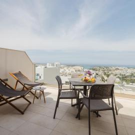 Fl9 TheLODGE-Sea View w HUGE Terrace by Homely, hotel a Mellieħa
