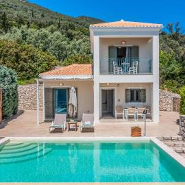 Villa Ira Lefkas, hotel en Póndi