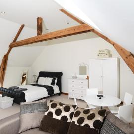 Fantastic Holiday Home 5 ensuite bedrooms Pool No Pets