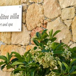 Manolitos Villa resort and spa
