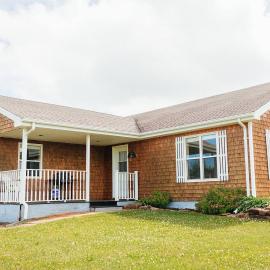 Greenwich View Cottages (Unit #2 - Duplex), hotel in Saint Peters