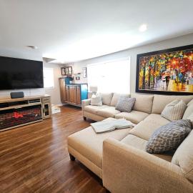 Middletown Modern Townhouse w/Private Fenced Yard - RIBryan Properties
