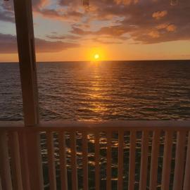 The Red Door Beach House, Buye Beach