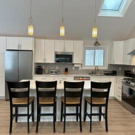 Your Home Away From Home, hotel in Wolfeboro