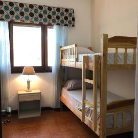Frida Hostel, hotel u gradu 'Encarnación'