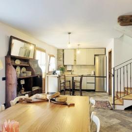 Ballabio Lake - Rustic Chic Retreat، فندق في Ballabio