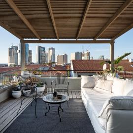 The Gem of Neve Tzedek Stylish Home, hotel in Tel Aviv