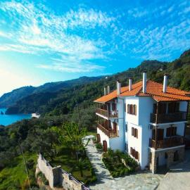 Guesthouse Enastron, hótel í Khorevtón