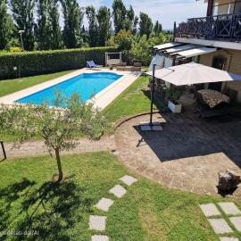 Villa Elena con piscina e sguardo sul mare, hotel Cerveteriben