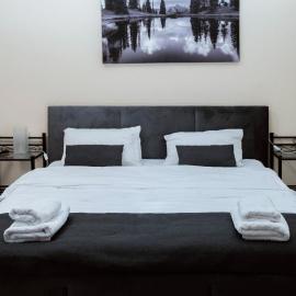 SergJuli Villa, ξενοδοχείο σε Plavecký Štvrtok