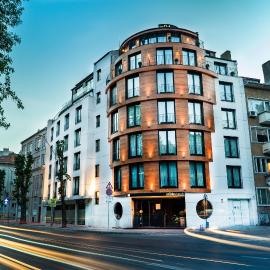 바르나 시티에 위치한 호텔 mOdus Hotel