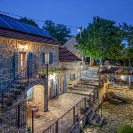 Holiday Home Sonja by Makarska Exklusiv