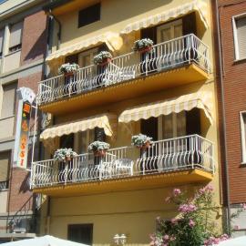 Hotel I 4 Assi, hotel in Viareggio