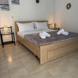 Emy's Rooms, hotel in Himare