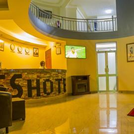SS Hotel & Apartments Kampala, hotel di Kampala