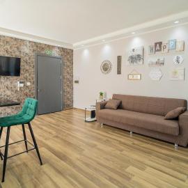 Homey 1BR home with Balcony in Heart of Malta by 360 Estates، فندق في بيركيركارا