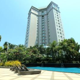 Java Paragon Hotel & Residences, hotell i Surabaya