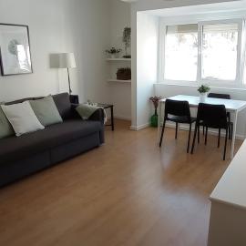 Cacilhas Riverside Lisbon Apartment