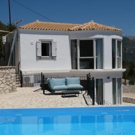 Villa Petros, Vassiliki, Lefkada - 3 bedrooms, pool, stunning views, hotel a Póndi