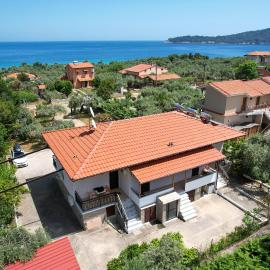 Studios Aspa II, ξενοδοχείο στα Κοίνυρα