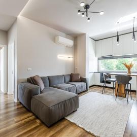 Chloe's Central Apartment