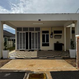 Bougainvillea Rest House Perlis