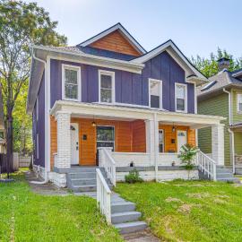 Explore Downtown & Mass Ave! 3BR Indy Townhome, хотел в Индианаполис