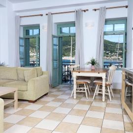 Faros Coastal Apartments, готель у місті Скопелос