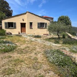 Maison à la pointe du Cap Corse, hotel a Ersa