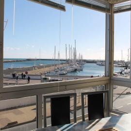 Studio confortable avec vue mer et port