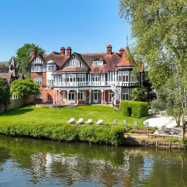 River Arts Club