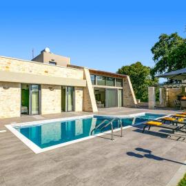 Villa Potami Angela by Villa Plus, hotelli kohteessa Stílos